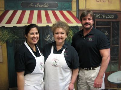 Head to Lagniappe Deauxnuts for a little something extra. Photo/Judy Ward.